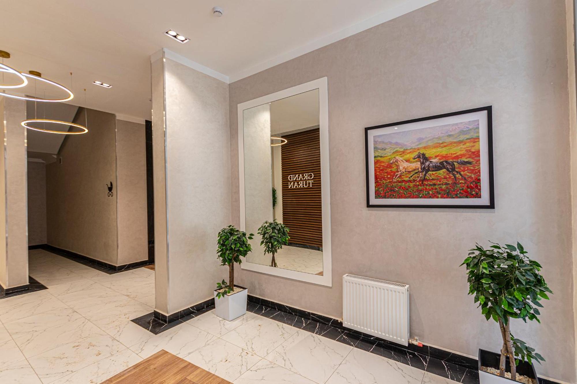 Raisson Aparthotel G84 Хан Шатыр Astaná Exterior foto