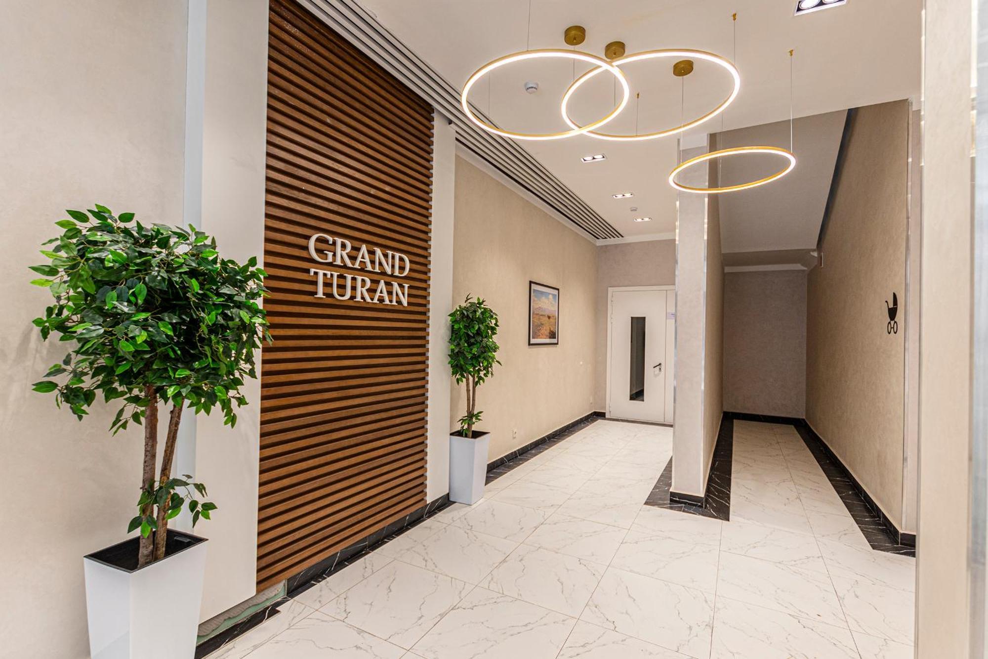Raisson Aparthotel G84 Хан Шатыр Astaná Exterior foto